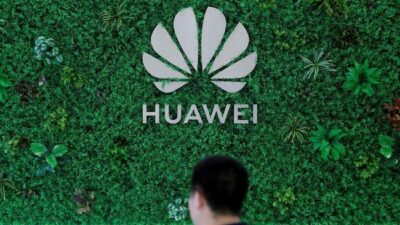 Huawei Membuat Mobil Listrik China Yang Tidak Tertata