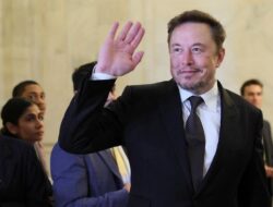 Kehilangan Mesin Uang Elon Musk Membuat Heboh Internet