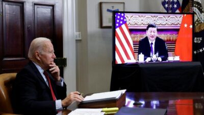 Joe Biden Meningkatkan Tekanan, Mempercepat Pemblokiran Penuh ke China