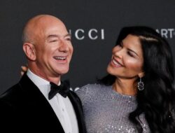 Jeff Bezos Relokasi ke Rumah dengan Biaya Rp 2,3 T untuk Pasangan dan Keluarga