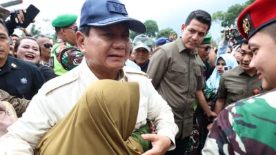 Prabowo Meminta Unhan RI Memeriksa Solusi Rumah Warga yang Terkena Dampak Kenaikan Air Laut