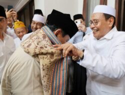 Pimpinan Ponpes Buntet Cirebon Memberikan Dukungan untuk Prabowo-Gibran dalam Pilpres 2024