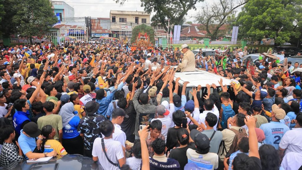 Prabowo dan Gibran di Medan: Aksi Mereka Menunjukkan Semangatkerja