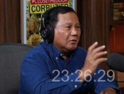 Prabowo Subianto Terkejut Ketika Dipanggil ‘Pak Gemoy’ oleh Anak-anak Saat Berkeliling Daerah