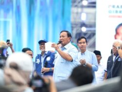 Peringatan Isra Mi’raj, Prabowo Subianto Mendorong Puluhan Ribu Warga di Bandung untuk Berdoa bagi Palestina