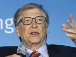 Bill Gates Menunjukkan Indonesia dan Mengungkapkan Tanda-tanda Kiamat Bumi