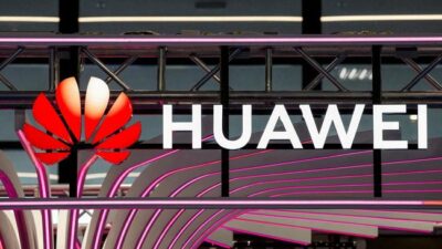 Apple Gagal, Huawei Siap Berhadapan dengan Tesla