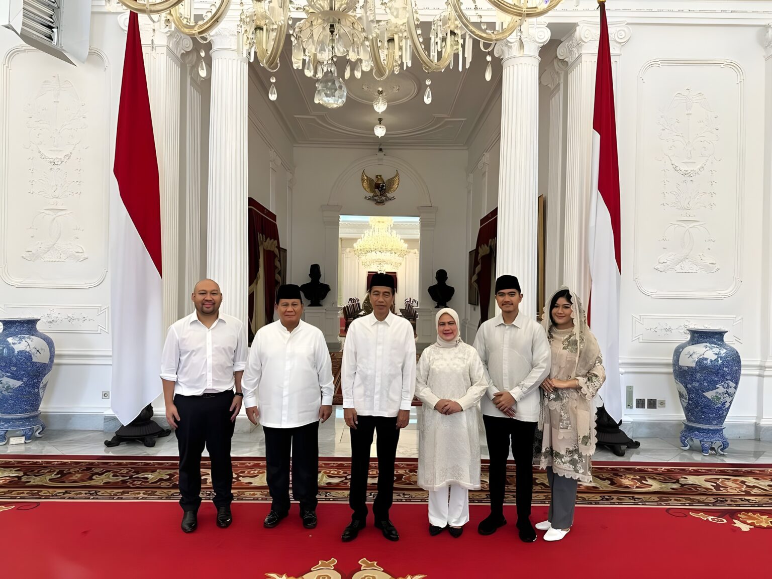 Prabowo Subianto Mengunjungi Kerabat dari Jokowi, ARB, Dasco, Zulhas, dan Airlangga di Hari Kedua Lebaran