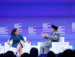 Prabowo Subianto Menjawab Pertanyaan Tuntas tentang Demokrasi dalam Kepemimpinannya, Disambut dengan Tepuk Tangan di Qatar Economic Forum