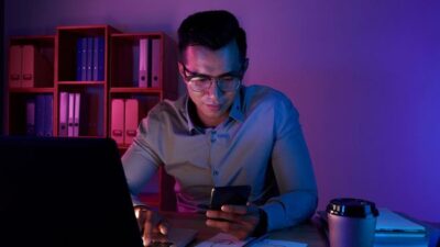 Cara Lacak Orang Pakai HP dengan Mudah