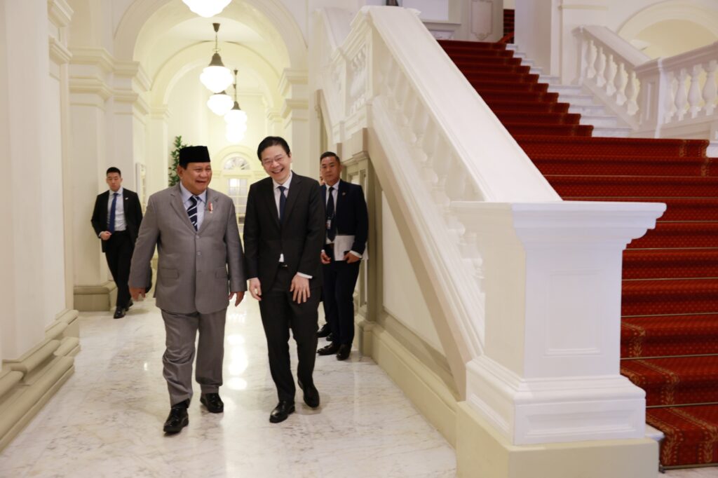 Prabowo Subianto Meets with Singapore’s New Prime Minister, Extends Congratulations and Talks about Defense Collaboration