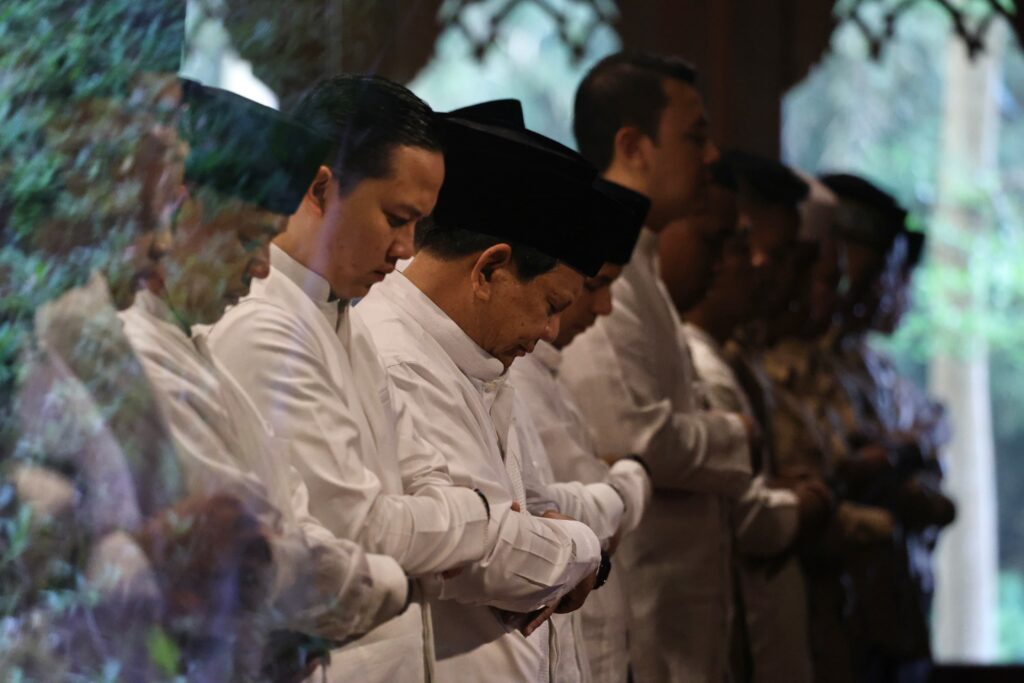 Prabowo Subianto Berlebaran di Masjid Nurul Wathan Hambalang pada Hari Raya Idul Adha tahun 1445 H