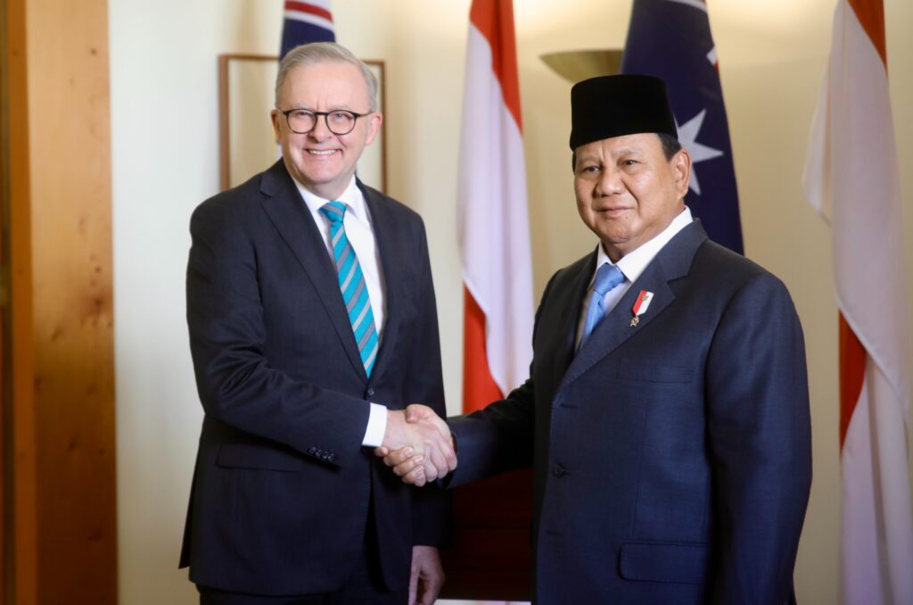 Prabowo Subianto Meets with Australian Prime Minister to Discuss Regional Challenges and Collaborate on Military Exercises