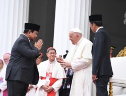 Prabowo Subianto: Indonesia’s Diversity and Harmony Blessed by Pope Francis Handshake