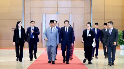 Prabowo Subianto Meets with Vietnam’s Prime Minister, Commends Country’s Independence Struggle