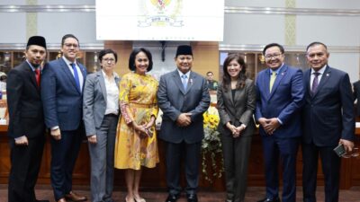 Prabowo Subianto Mundur dan Memohon Maaf dalam Rapat Terakhir dengan DPR: Tugas Lebih Besar Menanti Kita