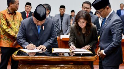 Prabowo Subianto’s Last DPR Session: Attendance and Prayers from All Factions