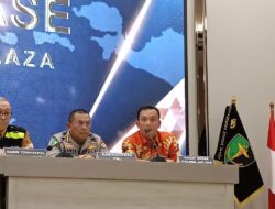 Ini Penemuan Menjanjikan: Puslabfor Polri Ambil Sampel Debu-Kabel