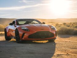 Pentingnya Manual Bagi CEO Aston Martin