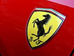 Ferrari Tunda Produksi Mobil Listrik karena Minim Permintaan