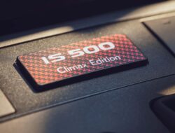 Riview {Model Baru Lexus IS500 Climax Edition}: Apakah Worth It?