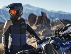Perlengkapan Adventure Terbaik: All Terra dari Alpinestars