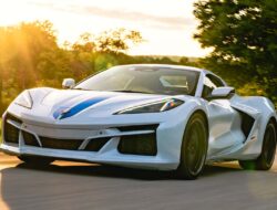 Mengapa Corvette Listrik Tidak Akan Segera Realistis