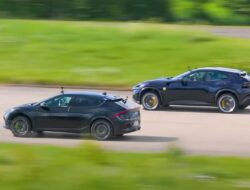 Perbandingan Drag Race Ferrari vs Kia: Pemenangnya Adalah…