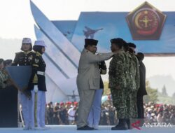 Prestasi 6 Purn TNI Naik Pangkat Bintang Tiga dari Presiden Prabowo