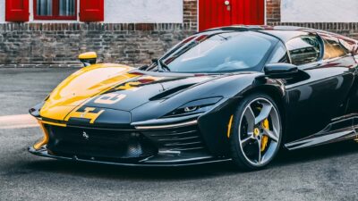 Ferrari Daytona SP3 Langka Pecahkan Rekor Lelang Terbaru
