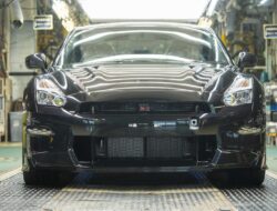 Nissan GT-R Terbaru: Berita Terkini dan Prediksi Model Terakhir