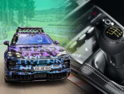 Simulasi Perpindahan Gigi EV Porsche: Rasakan Sensasinya!