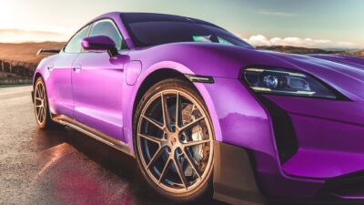 Porsche Siap Menambahkan Fitur Kontroversial ke Mobil Listrik?