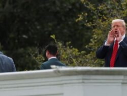 Petaka Tarif Baru Trump: Korbannya Diumumkan Minggu Depan