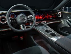 Mercedes-Benz: Tombol Fisik Kembali, Lebih Baik dari Sebelumnya