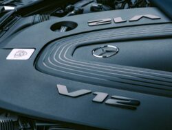 Mengapa Satu Produsen Mobil Jerman Tetap Mempertahankan Mesin V-12?